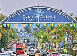 The Solana beach has many hotspots for shopping and dining. The most popular is the Cedros Design District area. It has over 85 different art gallerie
